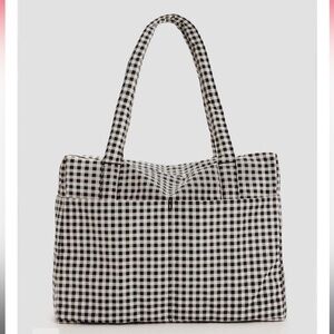BAGGU Cloud Carry On in Gingham